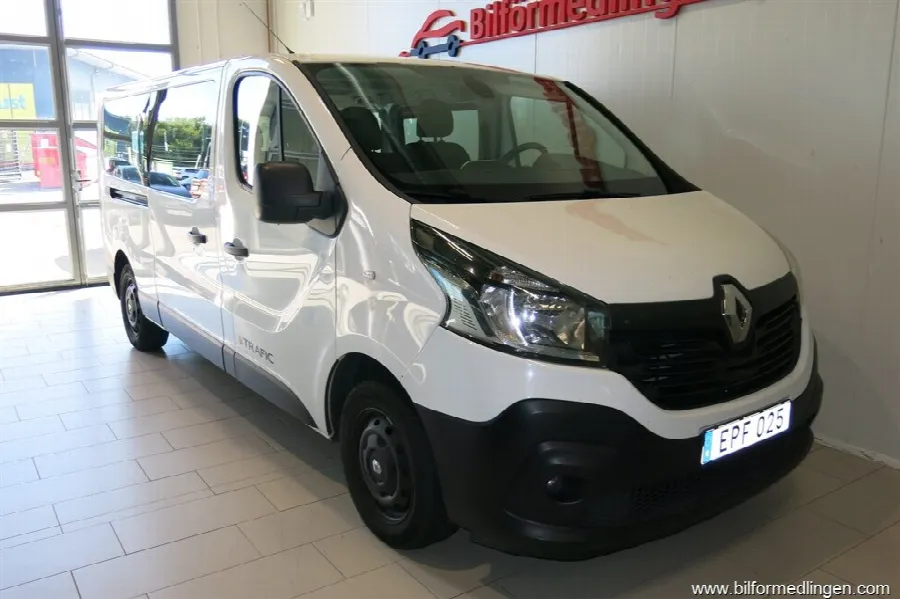 Renault Trafic 1.6 dCi Combi 125hk 9-Sits, bild 4 av 12