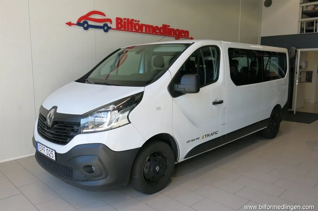 Renault Trafic 1.6 dCi Combi 125hk 9-Sits, bild 3 av 12