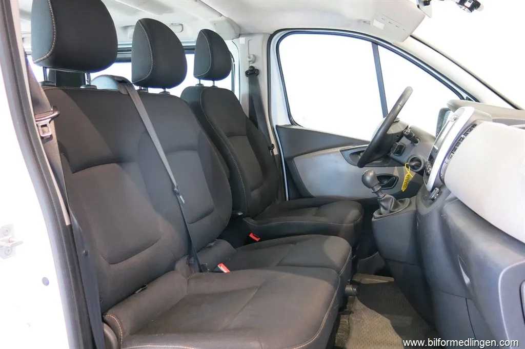 Renault Trafic 1.6 dCi Combi 125hk 9-Sits, bild 9 av 12