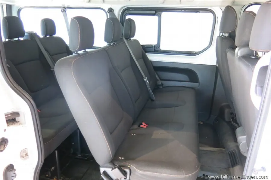 Renault Trafic 1.6 dCi Combi 125hk 9-Sits, bild 10 av 12
