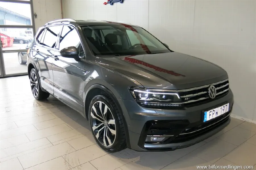 Volkswagen Tiguan Allspace 2.0 TDI 4M 190hk DSG R Line Drag V-Hjul 1 Ägare, bild 5 av 12
