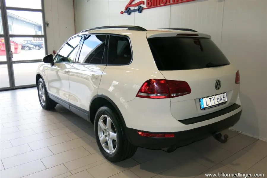 Volkswagen Touareg 3.0 V6 TDI 4M 245hk Aut. Drag V-Hjul, bild 5 av 12
