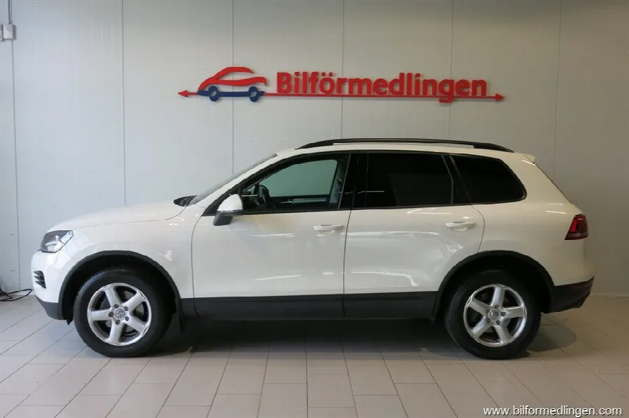 Volkswagen Touareg 3.0 V6 TDI 4M 245hk Aut. Drag V-Hjul, bild 1 av 12