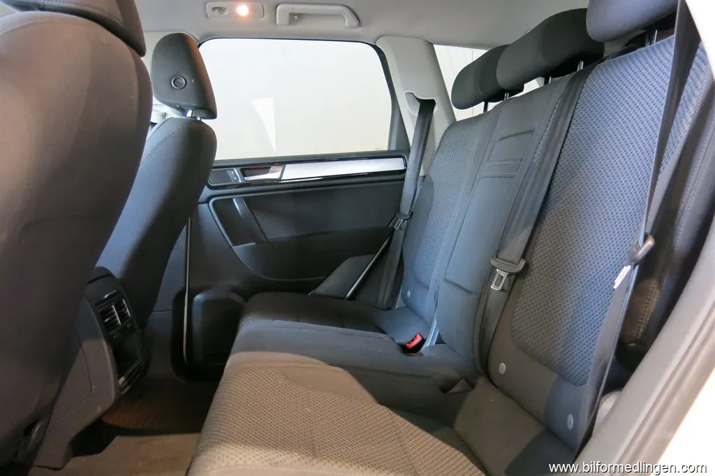 Volkswagen Touareg 3.0 V6 TDI 4M 245hk Aut. Drag V-Hjul, bild 11 av 12