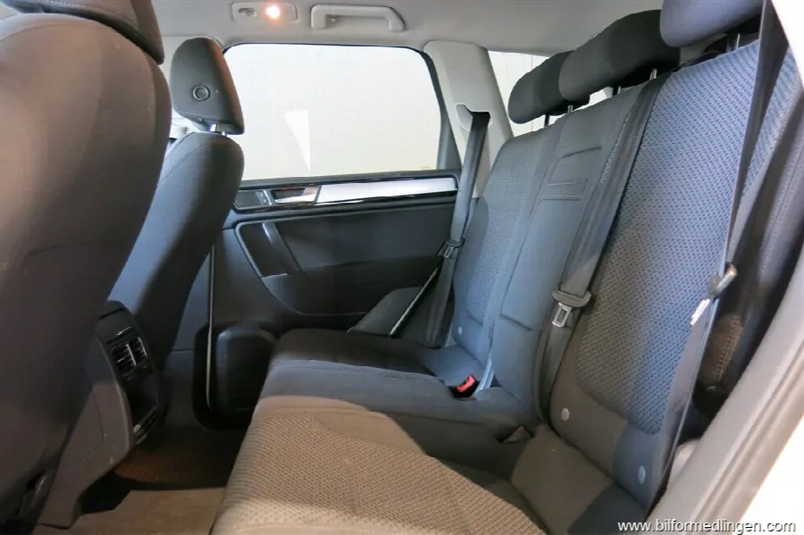 Volkswagen Touareg 3.0 V6 TDI 4M 245hk Aut. Drag V-Hjul, bild 11 av 12