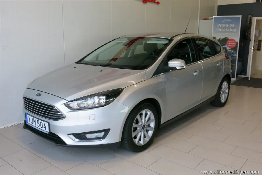 Ford Focus 1.0 100hk Titanium V-Hjul Kamremsbyte ingår!, bild 3 av 12