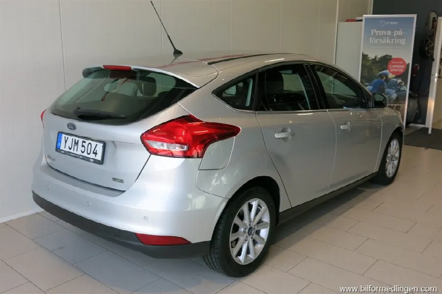 Ford Focus 1.0 100hk Titanium V-Hjul Kamremsbyte ingår!, bild 5 av 12
