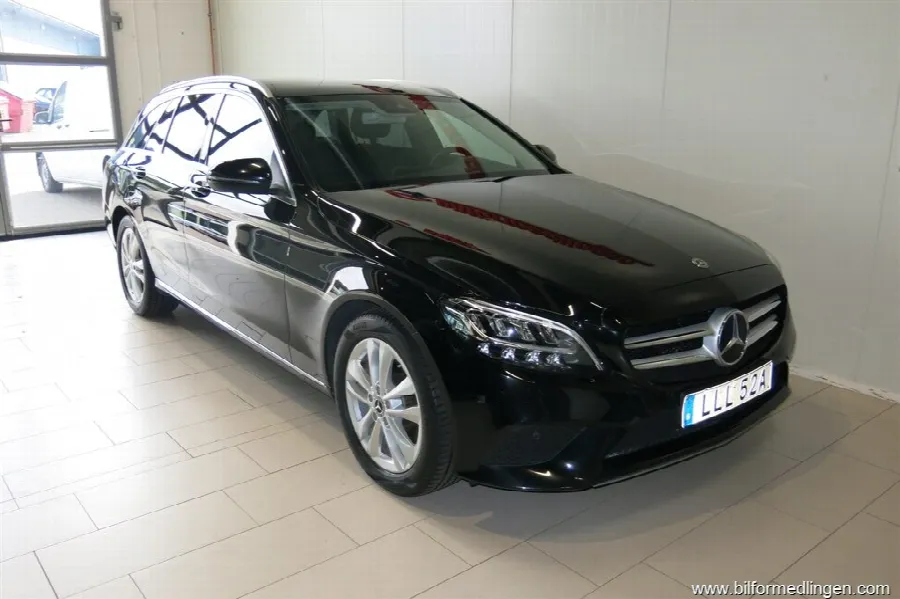 Mercedes-Benz C 200 T d 160hk Avantgarde Aut. Drag V-Hjul Navi, bild 4 av 12