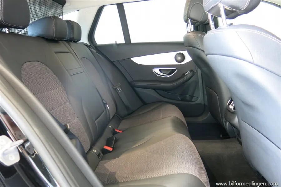 Mercedes-Benz C 200 T d 160hk Avantgarde Aut. Drag V-Hjul Navi, bild 11 av 12