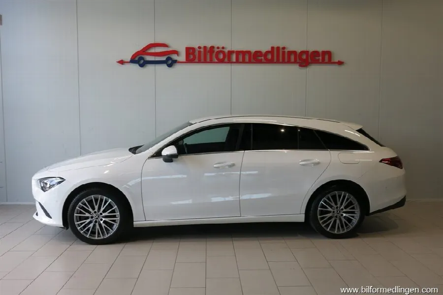 Mercedes-Benz CLA 250 e SB 218hk Drag Navi 1 Ägare Leasbar V-hjul, bild 1 av 12