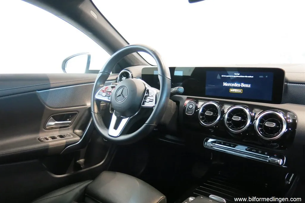 Mercedes-Benz CLA 250 e SB 218hk Drag Navi 1 Ägare Leasbar V-hjul, bild 7 av 12