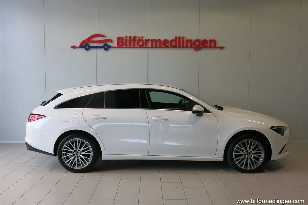 Mercedes-Benz CLA 250 e SB 218hk Drag Navi 1 Ägare Leasbar V-hjul, bild 2 av 12