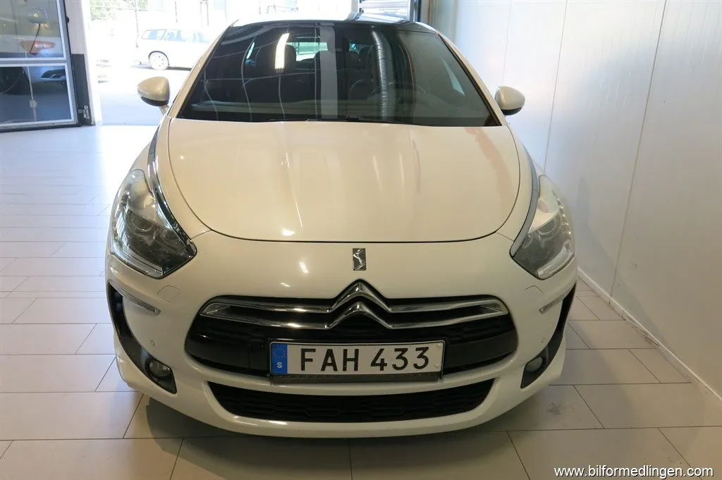 Citroën DS5 2.0 180hk BlueHDi Drag Aut. Navi Panorama, bild 6 av 12