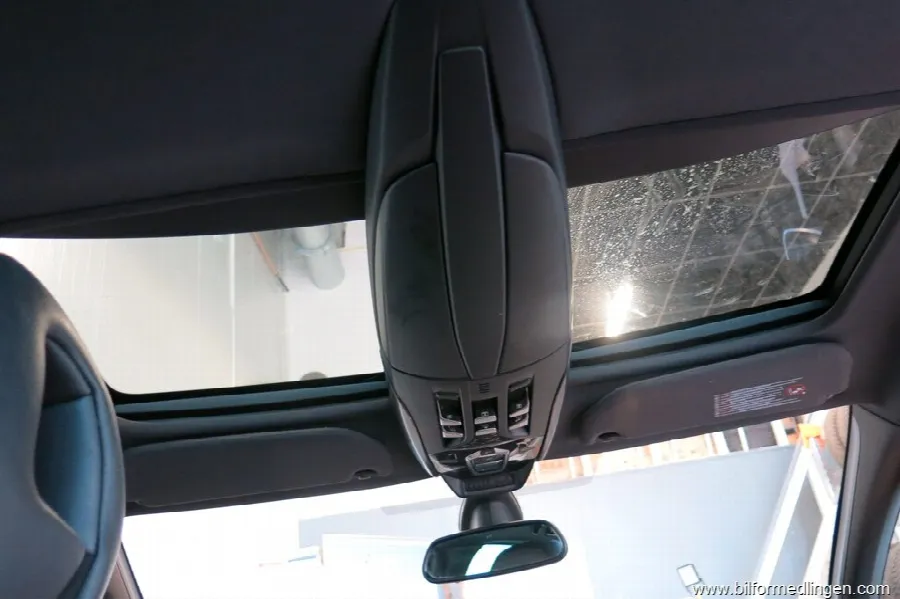 Citroën DS5 2.0 180hk BlueHDi Drag Aut. Navi Panorama, bild 12 av 12