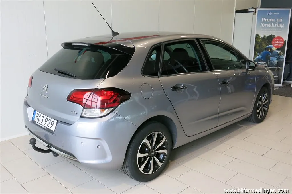 Citroën C4 1.2 e-THP Automat Skinnklädsel, bild 5 av 12
