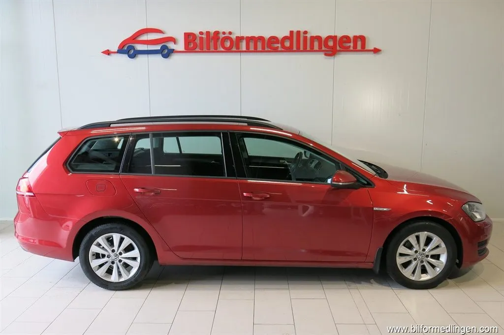 Volkswagen Golf 1.4 TGI BlueMotion Variant 110hk, bild 5 av 12