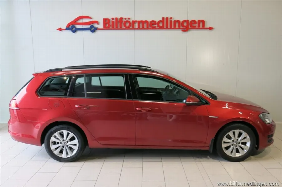 Volkswagen Golf 1.4 TGI BlueMotion Variant 110hk, bild 5 av 12