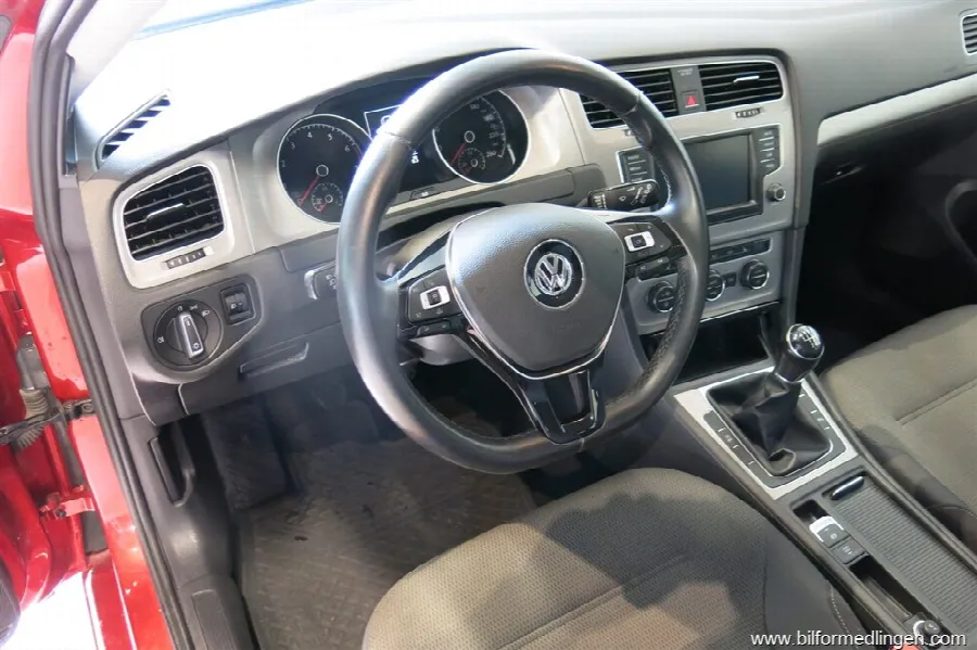Volkswagen Golf 1.4 TGI BlueMotion Variant 110hk, bild 9 av 12