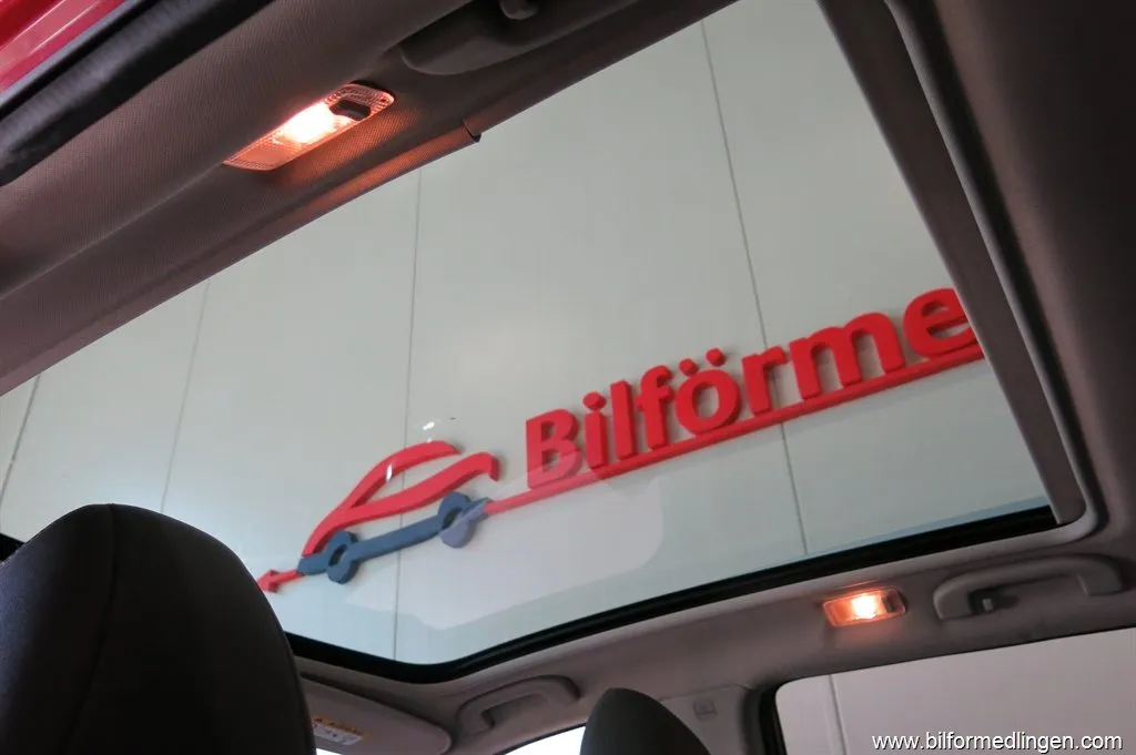 Nissan Qashqai 1.6 dCi 130hk Aut. Tekna Navi V-Hjul, bild 12 av 12