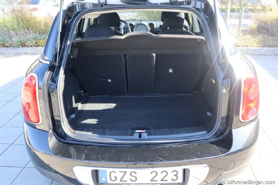 Mini Countryman Cooper D 112hk Svensksåld, bild 7 av 12