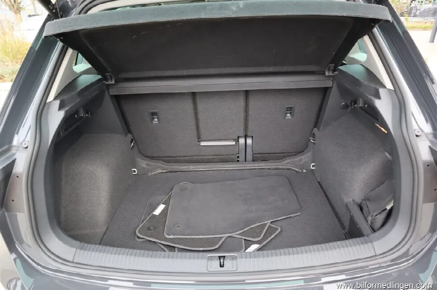 Volkswagen Tiguan 2.0 TDI 4Motion 200hk DSG Elegance 1 Ägare Drag, bild 7 av 12