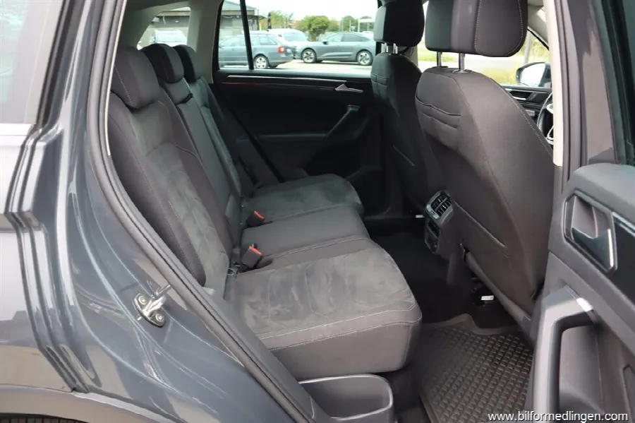 Volkswagen Tiguan 2.0 TDI 4Motion 200hk DSG Elegance 1 Ägare Drag, bild 12 av 12