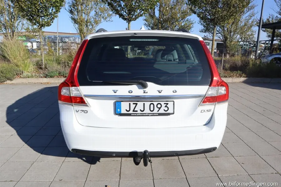 Volvo V70 D3 150hk 1 ägare Aut Drag Svensksåld, bild 11 av 12