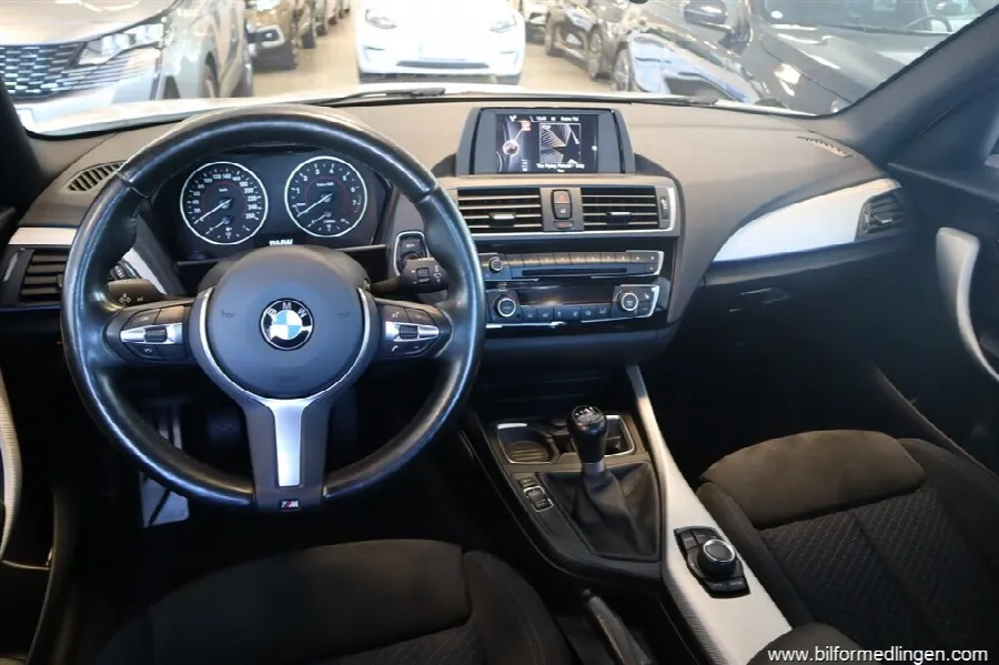 BMW 118 i 5-door 136hk M sport Svensksåld, bild 6 av 12