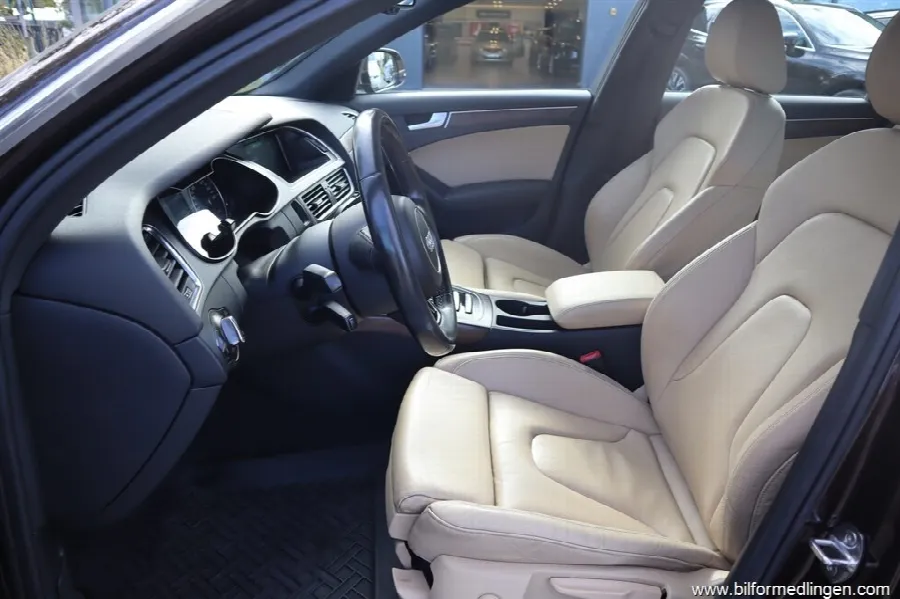 Audi A4 2.0 TDI Aut. 150hk Skinn Svensksåld, bild 9 av 12