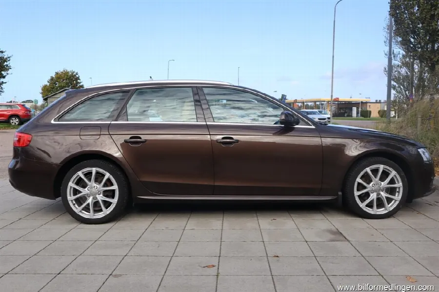 Audi A4 2.0 TDI Aut. 150hk Skinn Svensksåld, bild 5 av 12