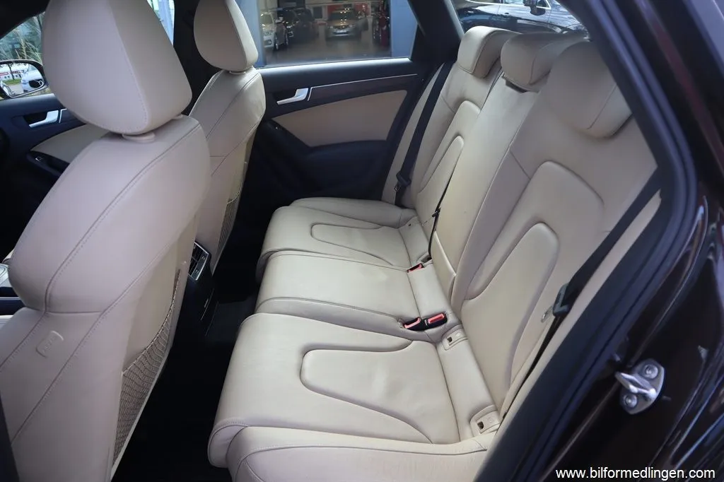 Audi A4 2.0 TDI Aut. 150hk Skinn Svensksåld, bild 10 av 12