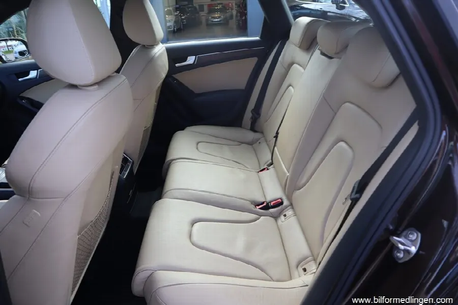 Audi A4 2.0 TDI Aut. 150hk Skinn Svensksåld, bild 10 av 12