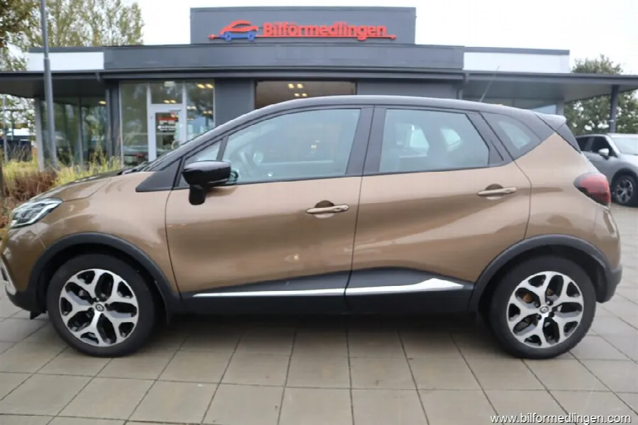 Renault Captur 1.2 TCe 118hk, bild 1 av 12