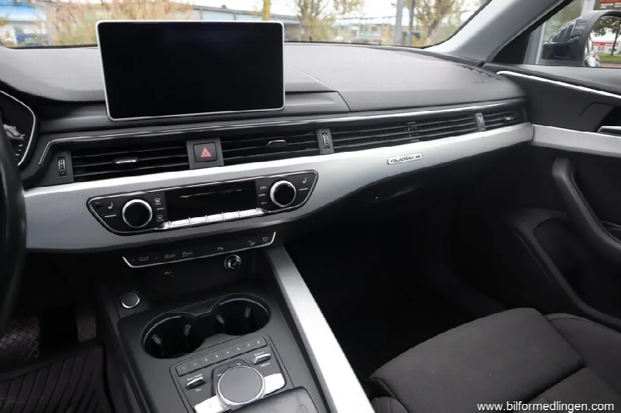 Audi A4 2.0 TFSI quattro MHEV allroad quattro 252hk Backkamera Nav, bild 11 av 12