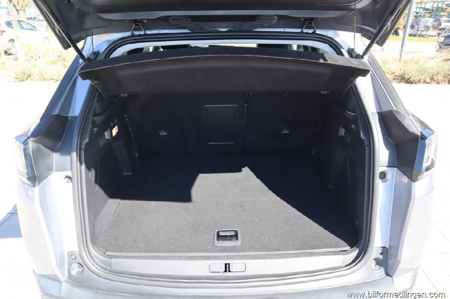 Peugeot 3008 1.6 PureTech 225 Plug-In Hybrid 225hk Aut Navi Drag 1 Ägare, bild 12 av 12