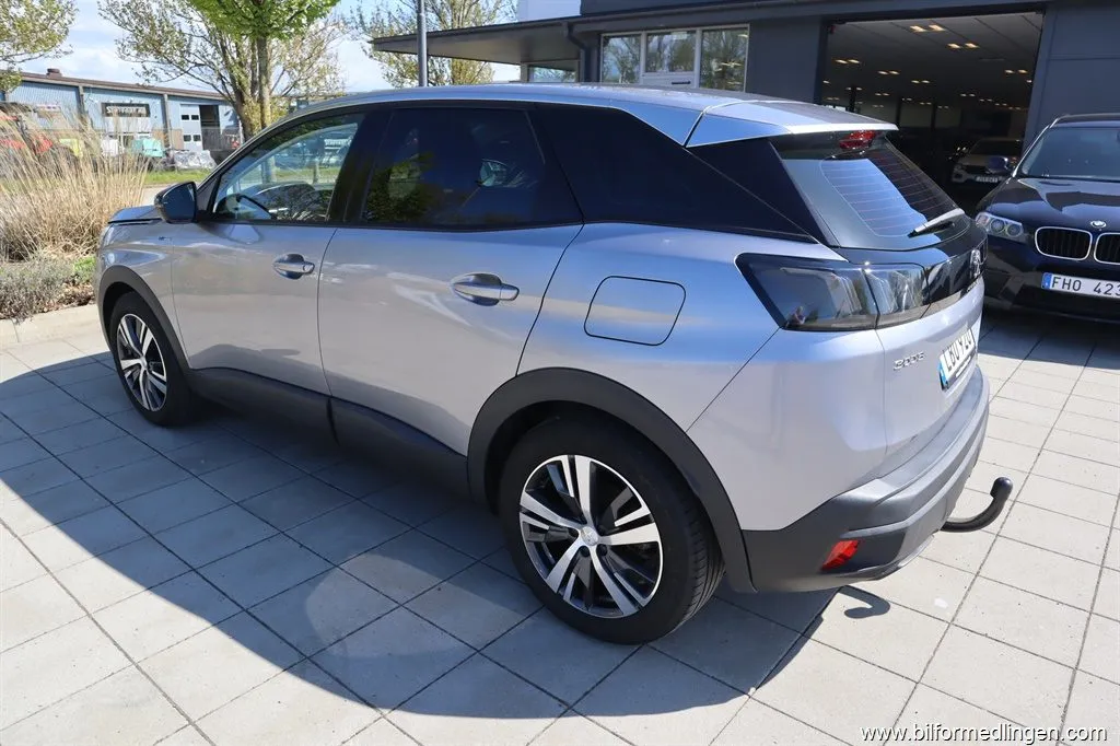 Peugeot 3008 1.6 PureTech 225 Plug-In Hybrid 225hk Aut Navi Drag 1 Ägare, bild 3 av 12
