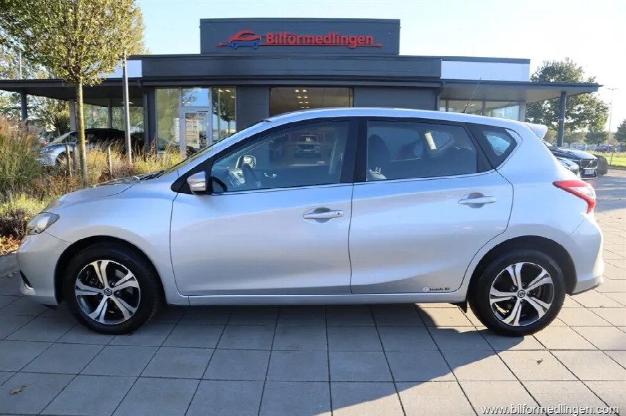 Nissan Pulsar 1.2 DIG-T 5-door 115hk Aut Navi Backkamera Svensksåld, bild 1 av 12