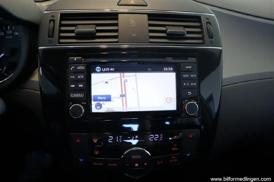 Nissan Pulsar 1.2 DIG-T 5-door 115hk Aut Navi Backkamera Svensksåld, bild 12 av 12