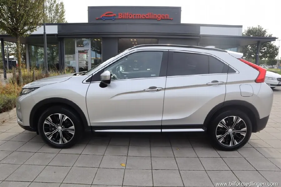 Mitsubishi Eclipse Cross 1.5 T-MIVEC ClearTec S-AWC 163hk Aut 360° kamera Head u, bild 1 av 12
