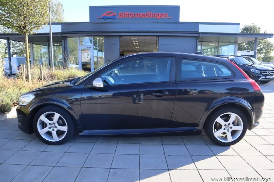 Volvo C30 D2 115hk R-design Skinn Svensksåld, bild 1 av 12