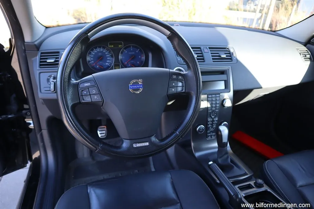 Volvo C30 D2 115hk R-design Skinn Svensksåld, bild 6 av 12