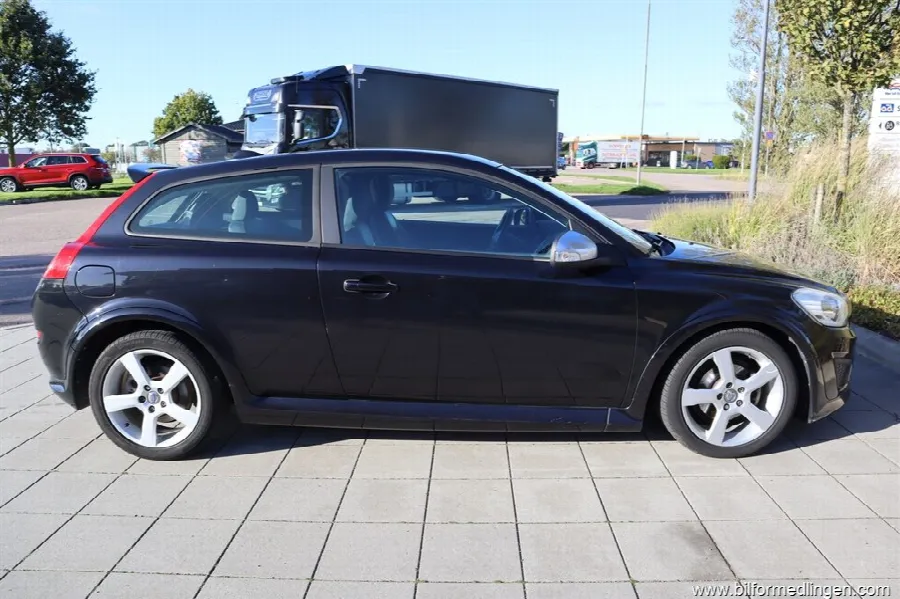 Volvo C30 D2 115hk R-design Skinn Svensksåld, bild 8 av 12