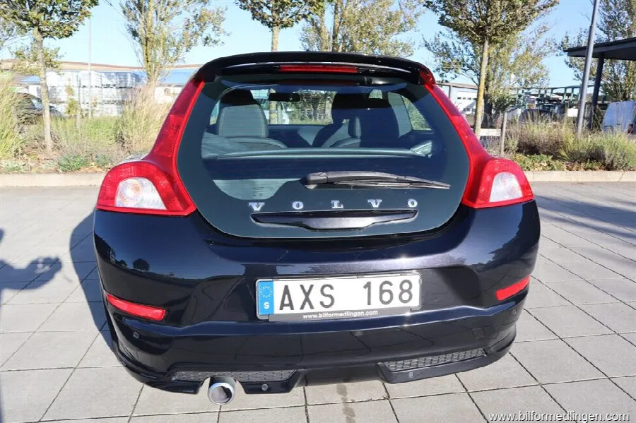Volvo C30 D2 115hk R-design Skinn Svensksåld, bild 11 av 12