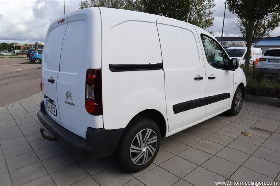 Citroën Berlingo 1.6 BlueHDi 75 8v Van 800 75hk Dragkrok, bild 3 av 12