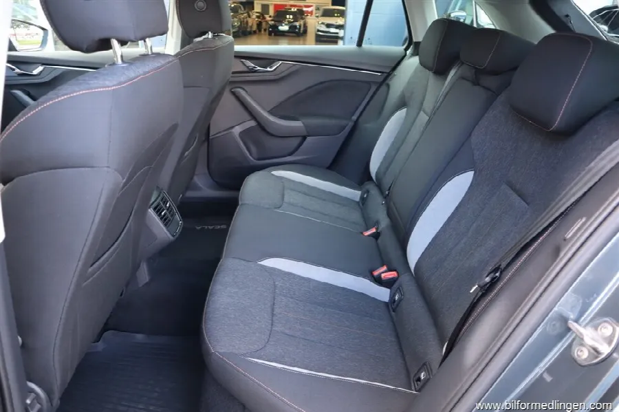 Skoda Scala 1.5 TSI 150hk Style Vinter däck, bild 9 av 12