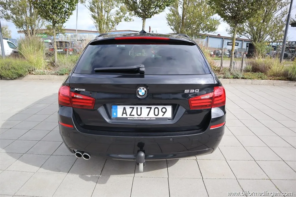 BMW 530 d xDrive Touring 258hk Aut Svensksåld, bild 10 av 12