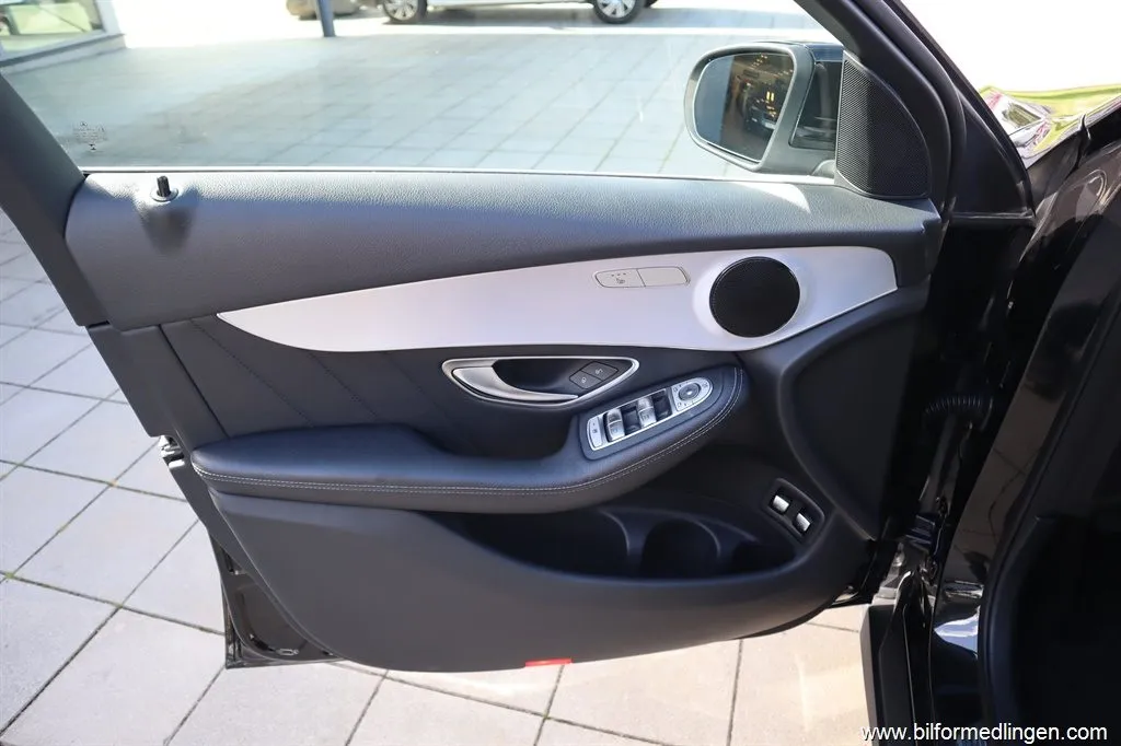Mercedes-Benz GLC 220 d 4MATIC 170hk AMG-Line Kampanjränta 3.95%, bild 10 av 12