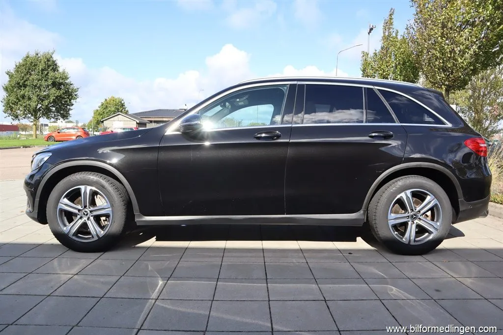 Mercedes-Benz GLC 220 d 4MATIC 170hk AMG-Line Kampanjränta 3.95%, bild 5 av 12