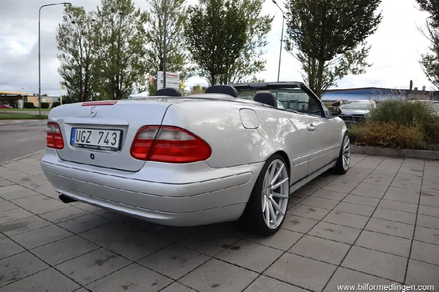 Mercedes-Benz CLK 320 Cabriolet 218hk Aut, bild 5 av 12