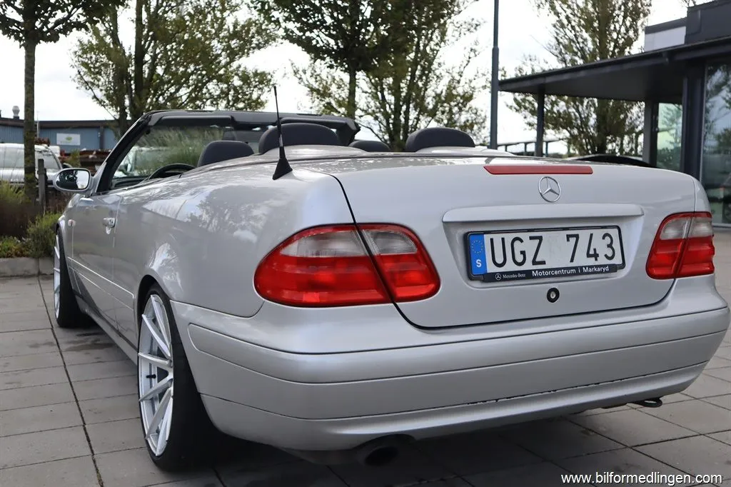 Mercedes-Benz CLK 320 Cabriolet 218hk Aut, bild 6 av 12